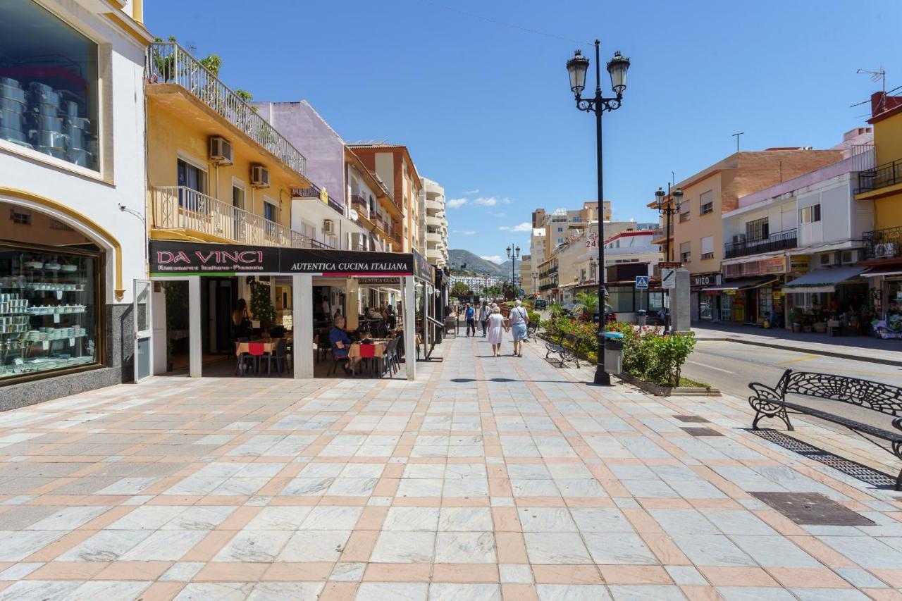 Hostal Costabella Powered By Faro Homes Fuengirola Extérieur photo